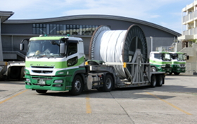 ステアリング付台車