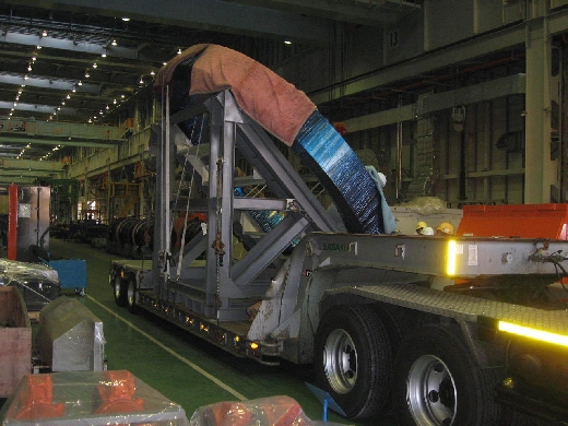 低床重トレーラ