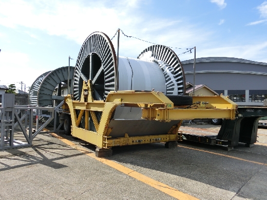 ケーブルドラム専用吊台車